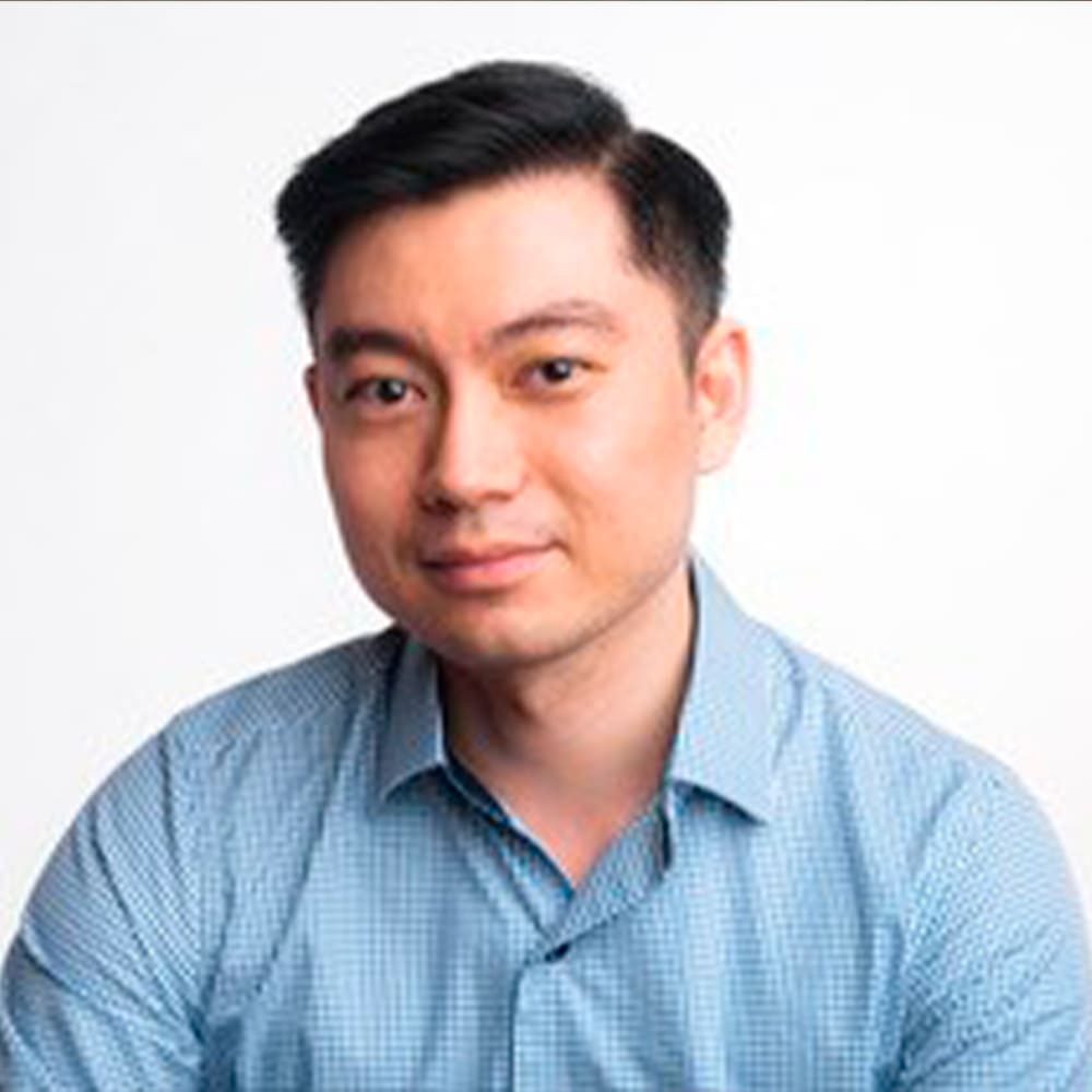 Dr Andrew Makmur